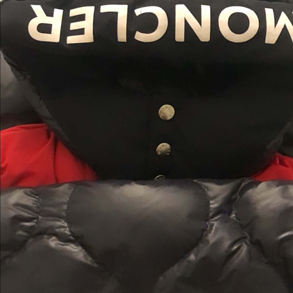Authentic Moncler Pre Loved Coat/Vest. Removable sleeves.